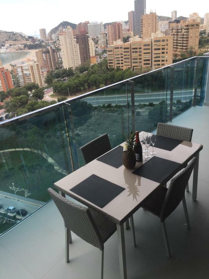 Sunset Drive Apartman Benidorm Kültér fotó